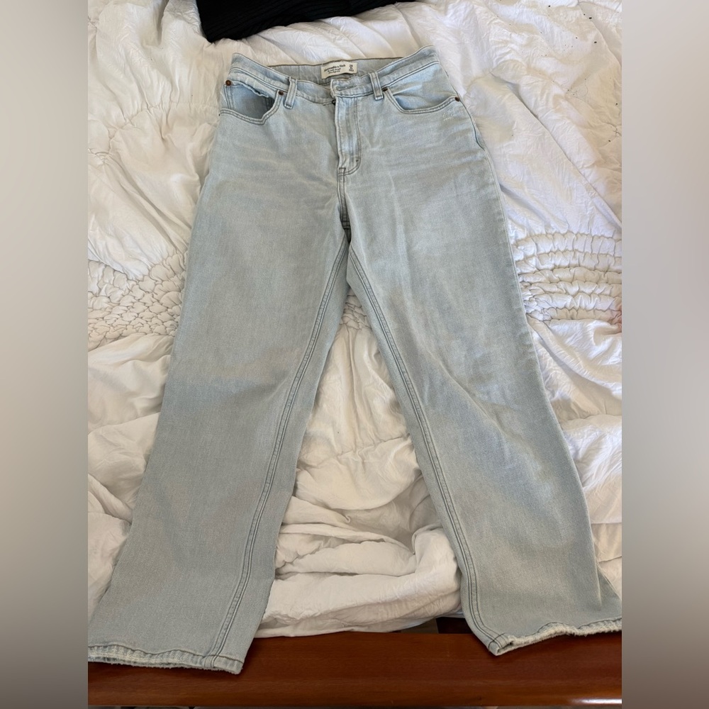 Abercrombie & Fitch Light Wash Straight Leg Jeans
